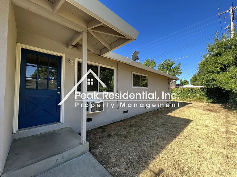 5807 Woodleigh Dr — Photo 20