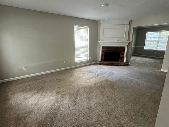 2nd image of 1067 Winterbrook Way