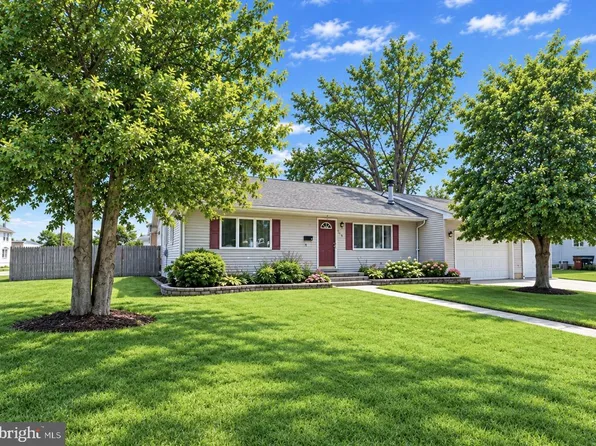 805 W Wood Ave, Somerdale, NJ 08083