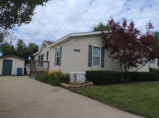 4074 Delta Ln, Milford, MI 48381