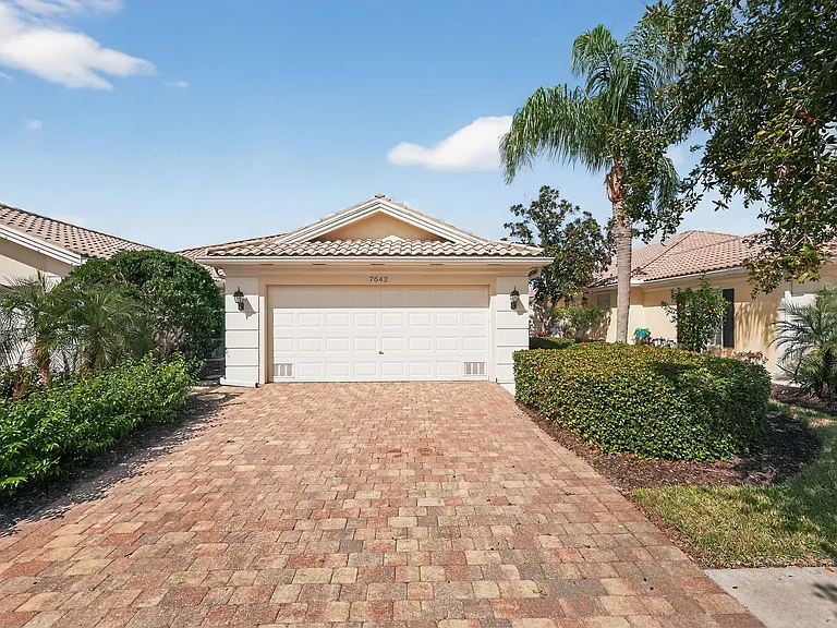 7542 Quinto Dr — Photo 61