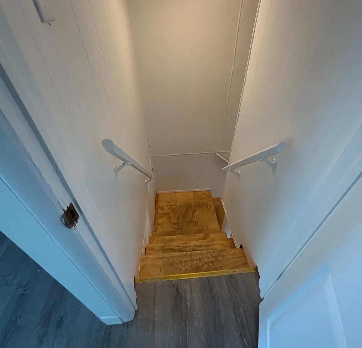 3 bed, 1.5 bath, 1020 sqft, $2,100 — Photo 4