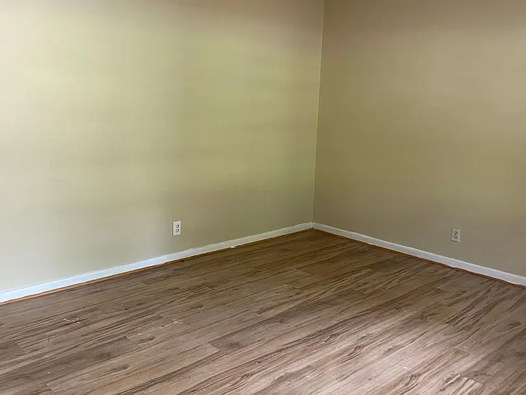 4816 Wellborn Dr — Photo 12