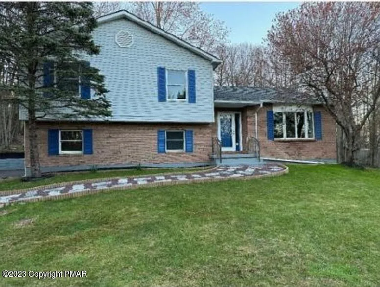 558 Clearview Dr photo 1