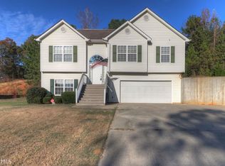 200 Pegasus Trce, Newnan, GA 30263