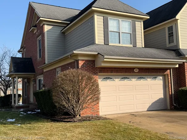 1632 Peninsula Ct, Canton, MI 48187