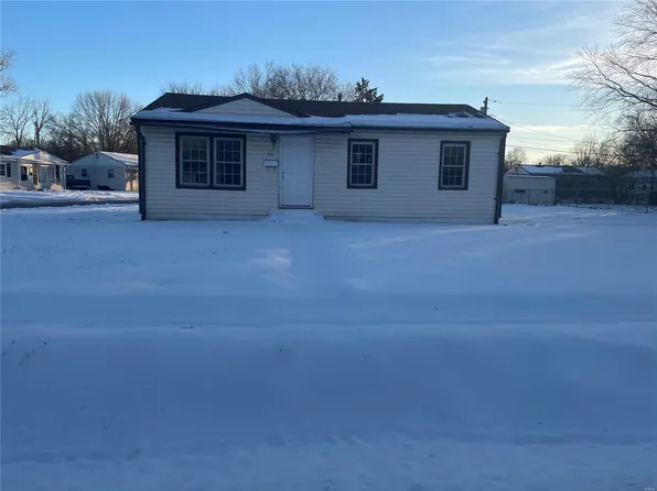 66 David St, Cahokia, IL 62206