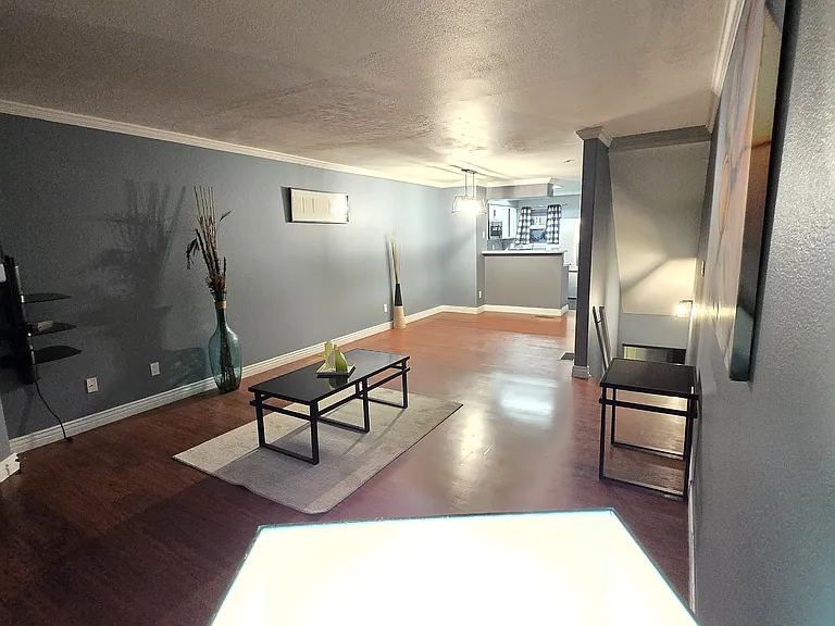 11809 E Kepner Dr — Photo 13