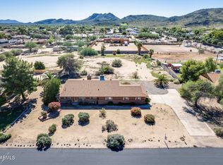 5027 W Soft Wind Dr, Glendale, AZ 85310