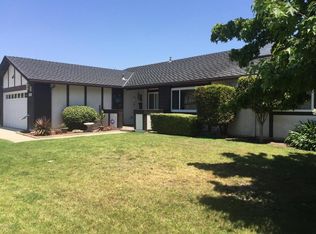 1020 Outsail Ln, Oxnard, CA 93035