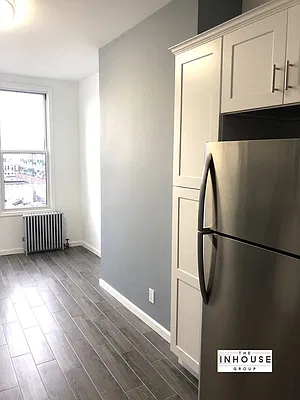 Rented by The InHouse Group | media 2