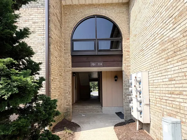 704 Wellington Place, Matawan, NJ 07747