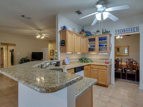 2nd image of 1512 Doris Dr