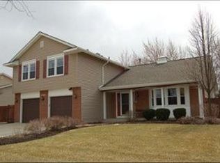 1649 Virginia Dr, Elk Grove Village, IL 60007