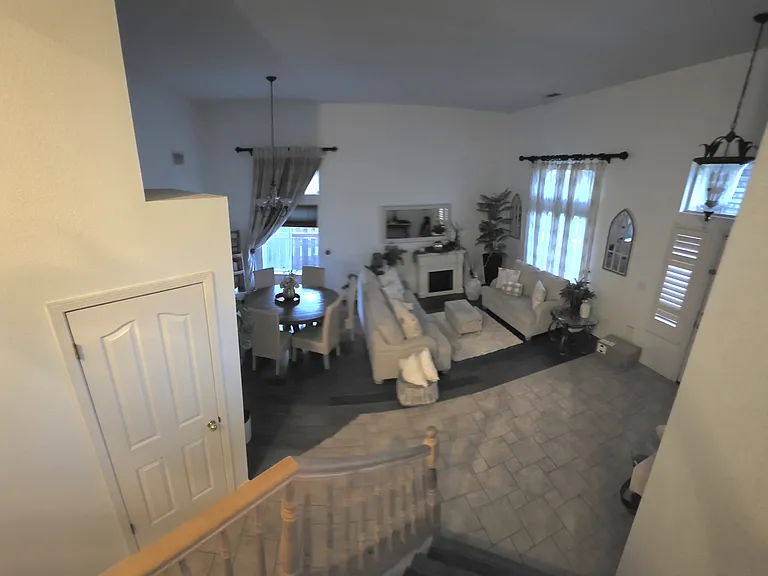 870 Kathy Ct — Photo 7