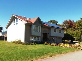 375 Dale St, Fall River, MA 02721