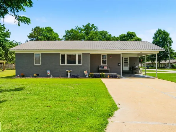312 E Walnut St, Walnut Ridge, AR 72476