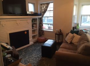 2434 W Pensacola Ave, Chicago, IL 60618