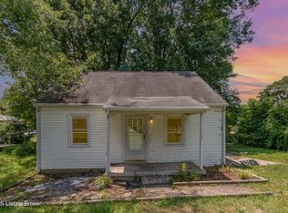 1202 S Park Rd, Fairdale, KY 40118