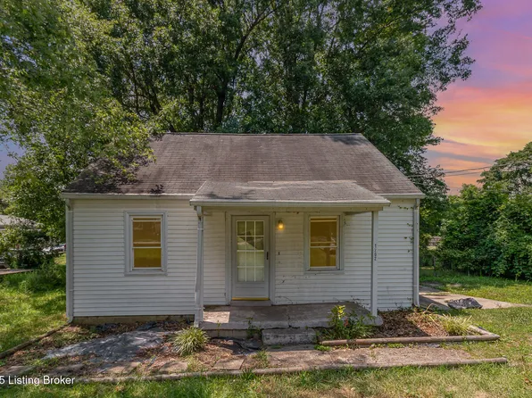 1202 S Park Rd, Fairdale, KY 40118