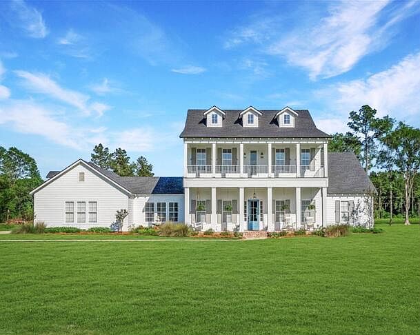 1st image of 336 Pierre Point Pvt Ln