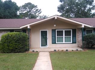 103 Meadowlark Ln, Enterprise, AL 36330