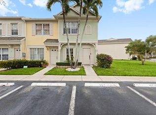 12 Whitehead Cir, Weston, FL 33326