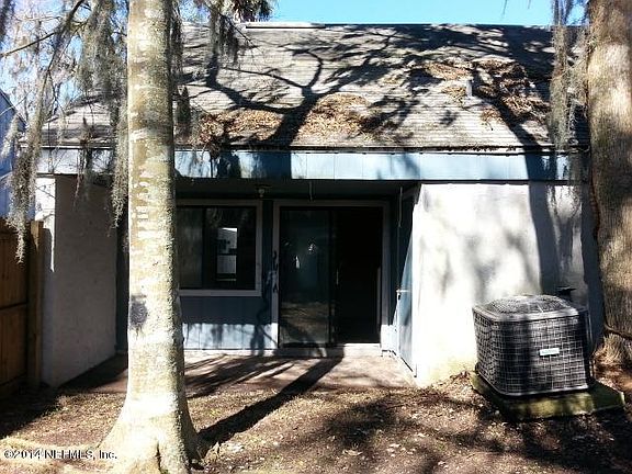 2nd image of 1216 N Bayshore Dr