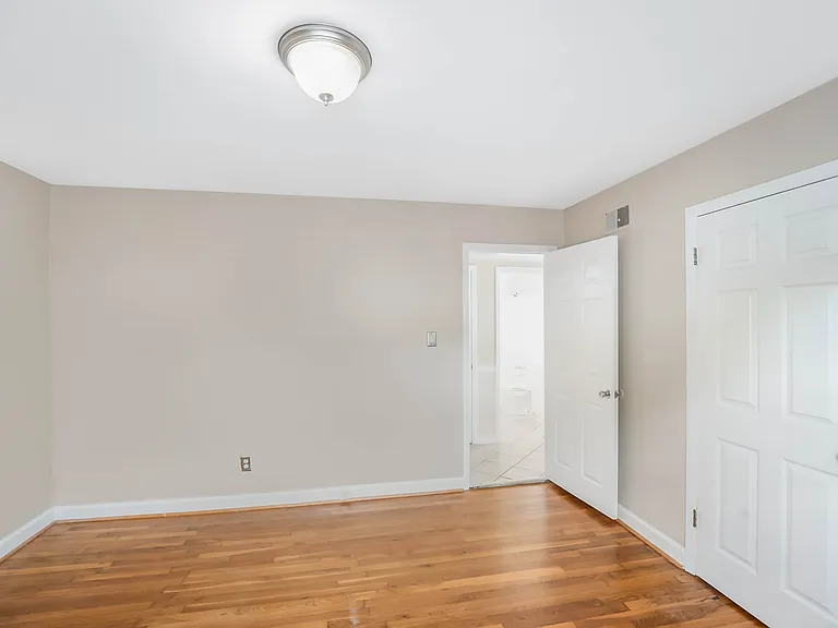 320 W Lebanon Ave #18 — Photo 40