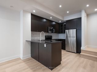 135 Long Branch Ave #17, Toronto, ON M8W 0A9