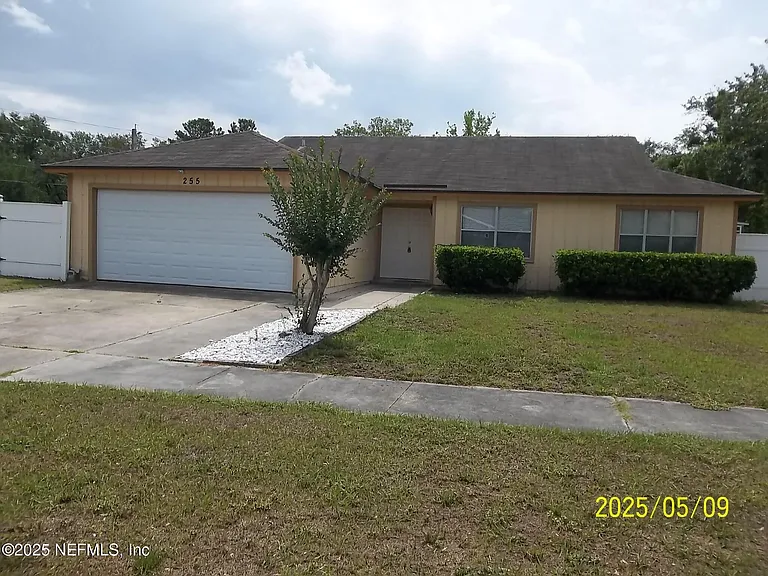 255 Leatherleaf Dr — Photo 9