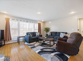 4321 Oakton St #2, Skokie, IL 60076