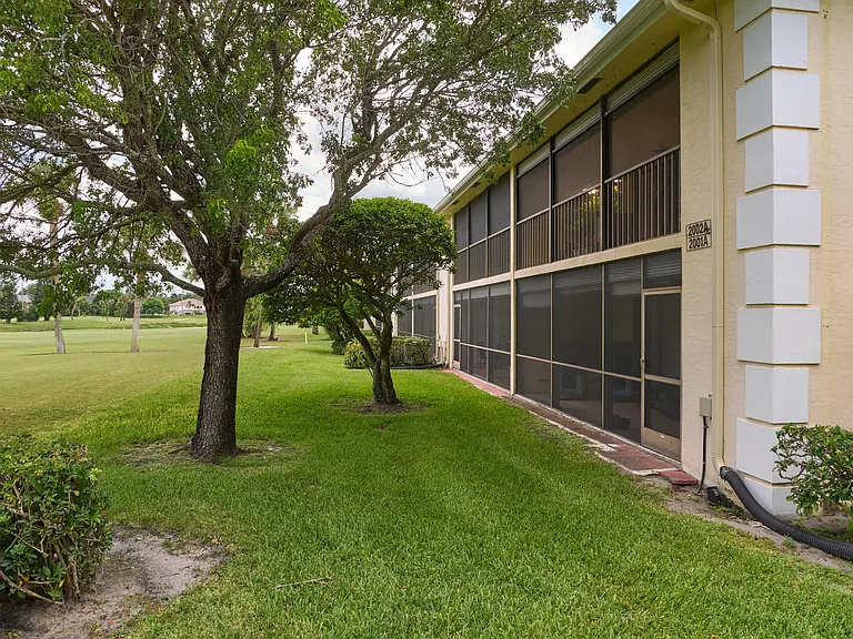 2001 Keystone Dr S #A — Photo 26
