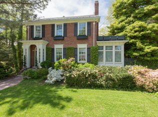 2708 35th Pl NW, Washington, DC 20007