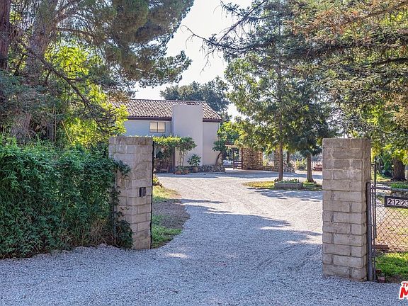 3rd image of 21223 Colina Dr