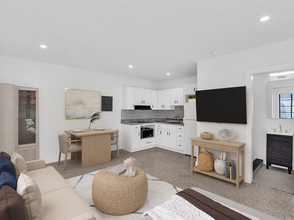 1st image of 795 Royal Palm Blvd #7