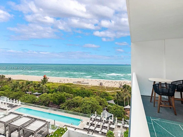 2301 Collins Ave #811 — Photo 24