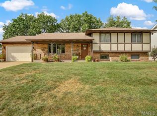 511 Mary Dr, Waterloo, IL 62298