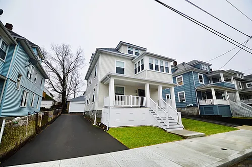 21 Nichols St Photo 1