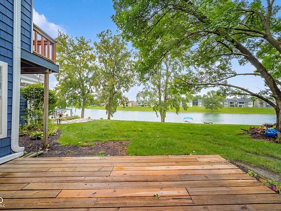 2nd image of 7432 Harbour Isle