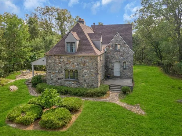 56 Stone Hill Road, Cold Spring, NY 10516