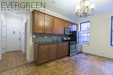 Rented by Evergreen Apartments BK