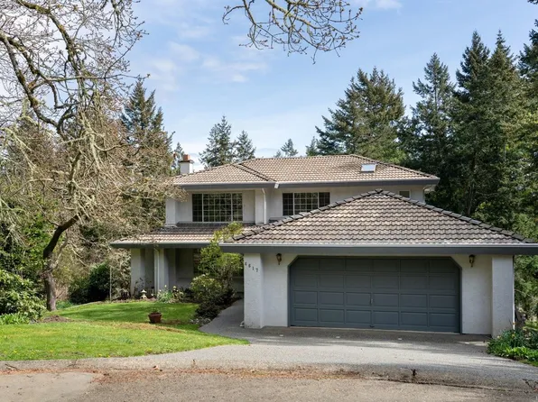 4617 Cliffwood Pl, Saanich, BC V8Y 1B6