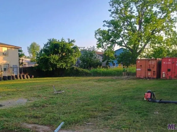 3226 1st St, New Orleans, LA 70125