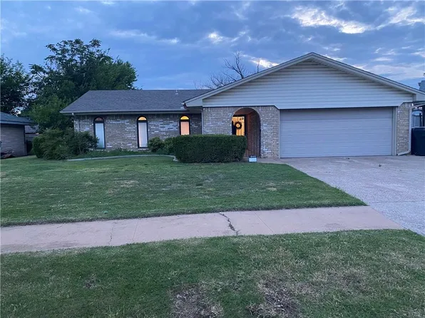 8401 S Hillcrest Ter, Oklahoma City, OK 73159
