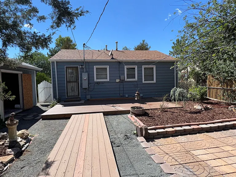 1720 Valentia St — Photo 22