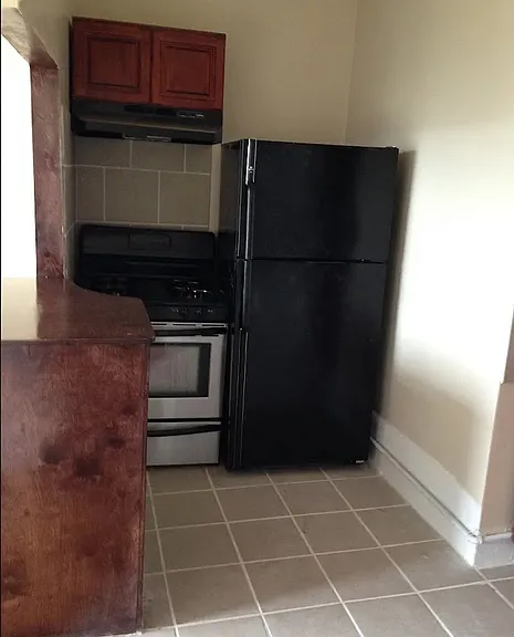 811 Broadway #810-501 — Photo 3