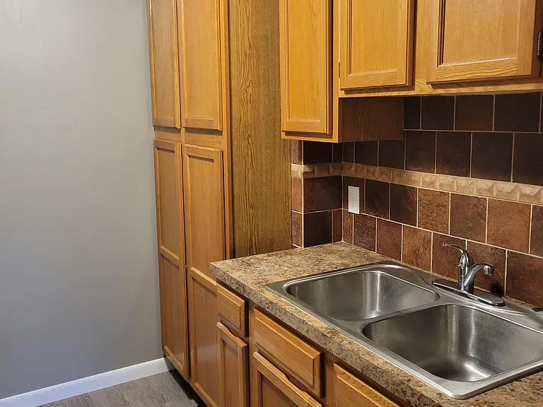 1641 Jackson St #N — Photo 7