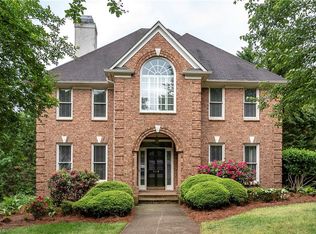 924 Brookmeade Dr, Winston Salem, NC 27106