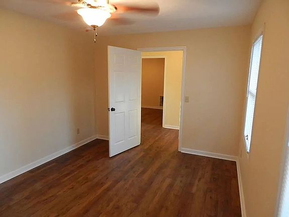 Living Room , Den or 5th Bed